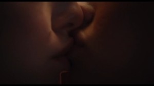 Megan Fox & Amanda Seyfried, Jennifer's Body Lesbian Kiss