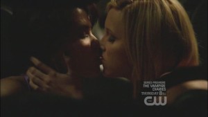 Melrose Place, Katie Cassidy Lesbian Kiss