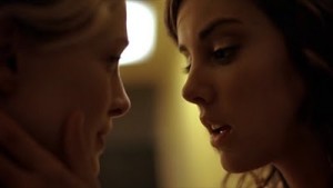 Lesbian Kiss in Movies, Watch Online lesmedia
