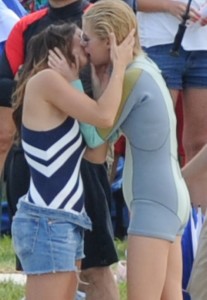 Minka Kelly and Rachael Taylor Lesbian Kiss Charlie's Angels, Watch Online lesbian media