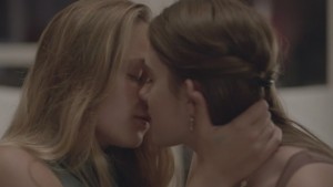 Allison Williams & Jemima Kirke Lesbian Kiss Girls, Watch Online LesMedia