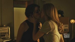 Lauren & Ebony Lesbian Kiss Lost Girl