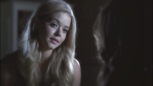 Emily & Alison – Pretty Little Liars (14 Jan. 2014)