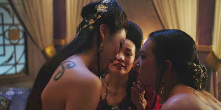 Marco Polo Lesbian Kiss