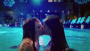 Luisa & Rose Scenes Jane the Virgin (Feb. 16)