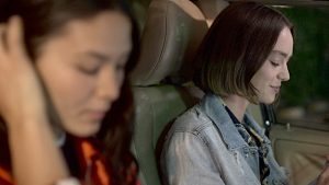 Casey and Izzie – Atypical Season 2 Episode 10