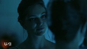 Jenna and Lila Kiss – The Purge Season 1 Episode 2